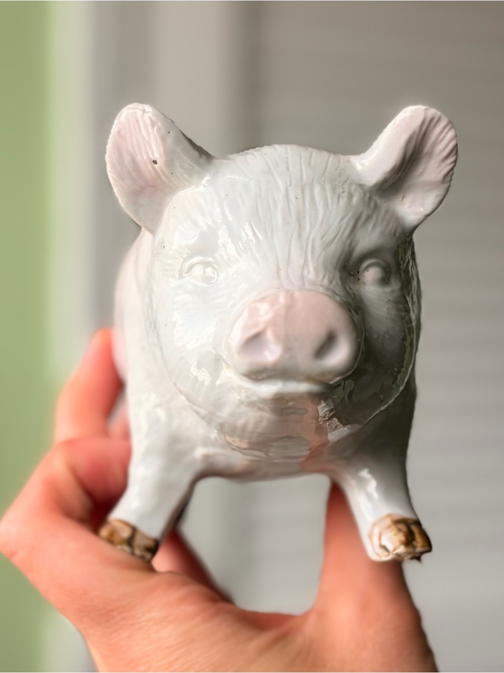 Vintage Textured Farmhouse Pig Piggy Bank Home Figurine Accent - Picture 2 of 6